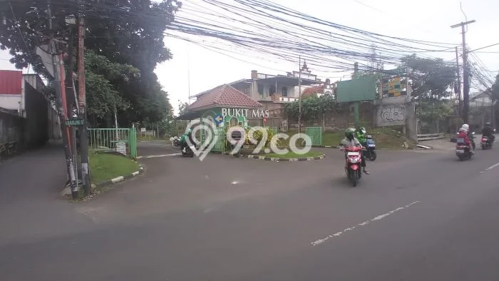 Dijual Rumah Mewah Megah Dengan View Cantik di Bintaro, Jakarta Selatan Dijual Rumah Mewah Megah Dengan View Cantik di Bintaro, Jakarta Selatan