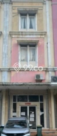 Ruko Dijual Lokasi Emas di Kelapa Gading Luas 210m2 Ruko Dijual Lokasi Emas di Kelapa Gading Luas 210m2