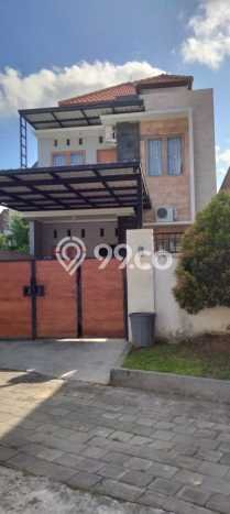 HUNIAN PILIHAN! Rumah di , 3 KM, Lingkungan Asri, Luas 130m2m² Bangunan 250m2m² HUNIAN PILIHAN! Rumah di , 3 KM, Lingkungan Asri, Luas 130m2m² Bangunan 250m2m²