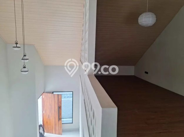 Jual Rumah Eksklusif 2 KT di Kerobokan, Badung Jual Rumah Eksklusif 2 KT di Kerobokan, Badung