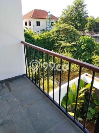 Vila Kawasan , Luas 178m2m², Dekat ke Fasilitas Umum Vila Kawasan , Luas 178m2m², Dekat ke Fasilitas Umum