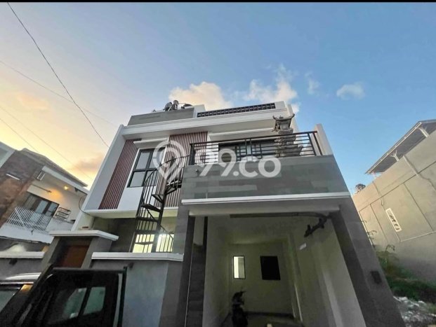 Rumah di Sidakarya, Denpasar, LT 93m2m² Bangunan 234m2m² Rumah di Sidakarya, Denpasar, LT 93m2m² Bangunan 234m2m²