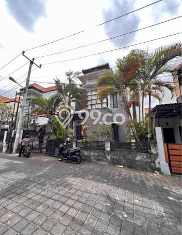 Rumah EXCLUSIVE! area Kerobokan, Badung, LT 125m² Bangunan 110m², HARGA SPESIAL Rumah EXCLUSIVE! area Kerobokan, Badung, LT 125m² Bangunan 110m², HARGA SPESIAL