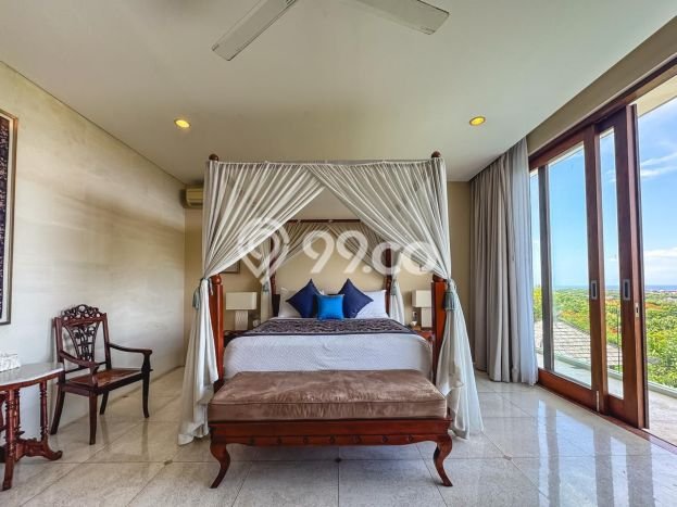 Vila Kawasan Kuta Selatan, Dimensi 1450m2m², Cocok untuk tempat tinggal Anda Vila Kawasan Kuta Selatan, Dimensi 1450m2m², Cocok untuk tempat tinggal Anda