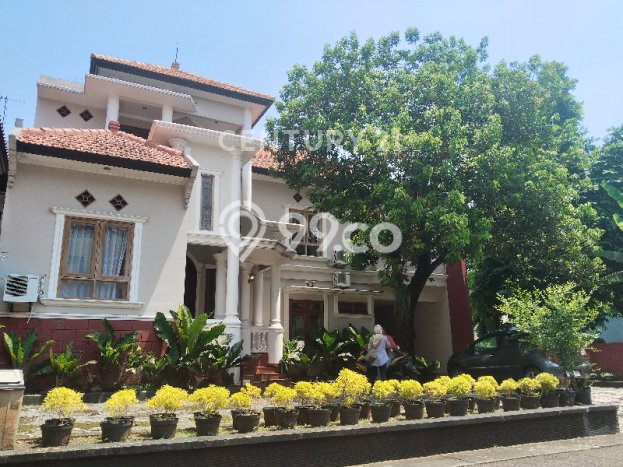 Dijual Hunian Mewah dengan Fasilitas Sekitar Lengkap di Pasar Minggu, Jakarta Selatan Dijual Hunian Mewah dengan Fasilitas Sekitar Lengkap di Pasar Minggu, Jakarta Selatan
