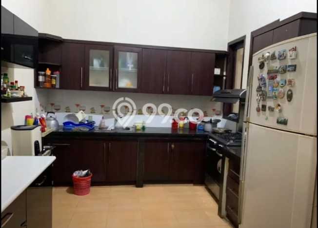 Rumah Elit Modern Tanpa Renovasi di Rawamangun Jakarta Timur Rumah Elit Modern Tanpa Renovasi di Rawamangun Jakarta Timur