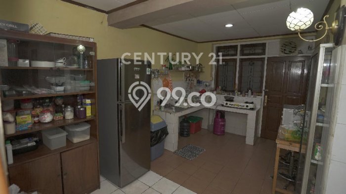 Dijual Rumah Premium dengan Fasilitas Sekitar Komplit di Tebet, Jakarta Selatan Dijual Rumah Premium dengan Fasilitas Sekitar Komplit di Tebet, Jakarta Selatan
