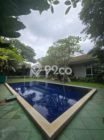 Hunian Mewah LB 400m2 Siap Pakai Desain Elegan di Kemang, Jakarta Selatan Hunian Mewah LB 400m2 Siap Pakai Desain Elegan di Kemang, Jakarta Selatan