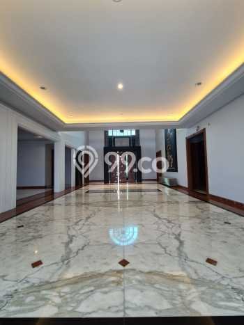 For Sale! Premium House LT 1050m2 Desain Elegan di Pondok Indah For Sale! Premium House LT 1050m2 Desain Elegan di Pondok Indah
