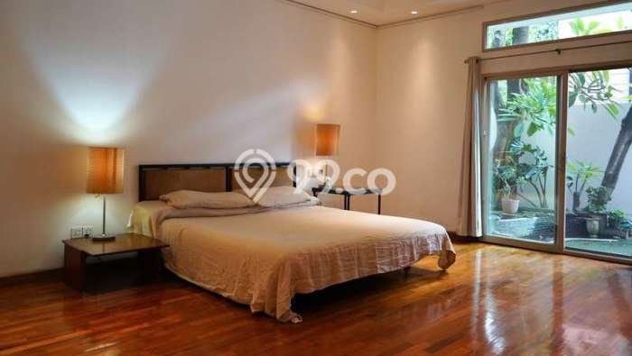 Hunian Modern Untuk Disewakan di scbd Jakarta Selatan 5 KT & 5 KM Hunian Modern Untuk Disewakan di scbd Jakarta Selatan 5 KT & 5 KM