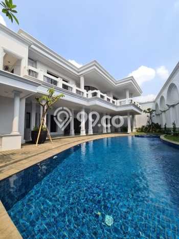 For Sale! Premium House LT 1050m2 Desain Elegan di Pondok Indah For Sale! Premium House LT 1050m2 Desain Elegan di Pondok Indah