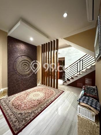 Hunian Mewah Dijual LT 936m2 di Jagakarsa, Jakarta Selatan Hunian Mewah Dijual LT 936m2 di Jagakarsa, Jakarta Selatan