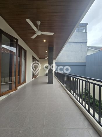 Jual Rumah Luas Megah Dengan View Cantik di Lebak Bulus, Jakarta Selatan Jual Rumah Luas Megah Dengan View Cantik di Lebak Bulus, Jakarta Selatan
