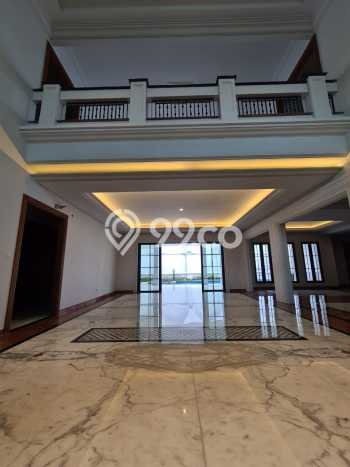 For Sale! Premium House LT 1050m2 Desain Elegan di Pondok Indah For Sale! Premium House LT 1050m2 Desain Elegan di Pondok Indah