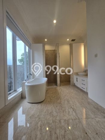 Dijual Rumah Premium dengan Fasilitas Sekitar Komplit di Kebayoran Baru, Jakarta Selatan Dijual Rumah Premium dengan Fasilitas Sekitar Komplit di Kebayoran Baru, Jakarta Selatan