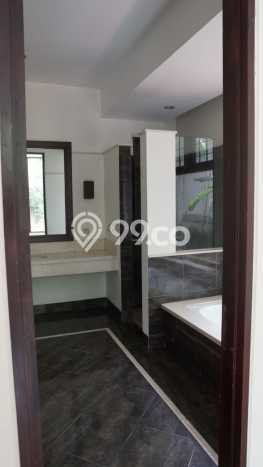 Dijual Rumah Luas Megah Dengan View Eksklusif di Pejaten, Jakarta Selatan Dijual Rumah Luas Megah Dengan View Eksklusif di Pejaten, Jakarta Selatan