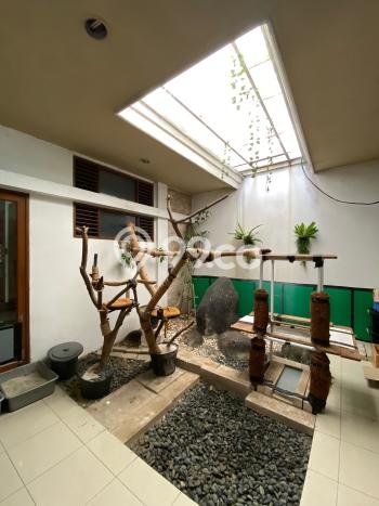 Jual Rumah Luas Elegan Dengan View Eksklusif di Pejaten, Jakarta Selatan Jual Rumah Luas Elegan Dengan View Eksklusif di Pejaten, Jakarta Selatan