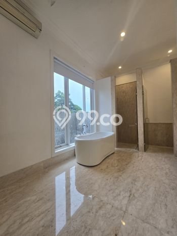 Dijual Rumah Premium dengan Fasilitas Sekitar Komplit di Kebayoran Baru, Jakarta Selatan Dijual Rumah Premium dengan Fasilitas Sekitar Komplit di Kebayoran Baru, Jakarta Selatan