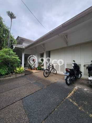 Rumah Luxury Modern Siap Huni di Cipete Jakarta Selatan Rumah Luxury Modern Siap Huni di Cipete Jakarta Selatan