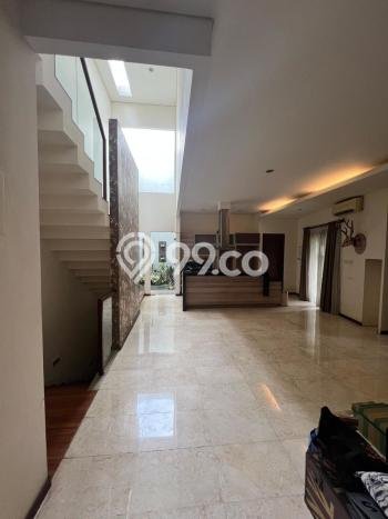 Rumah Mewah Dijual LT 201m2 di Pasar Minggu, Jakarta Selatan Rumah Mewah Dijual LT 201m2 di Pasar Minggu, Jakarta Selatan