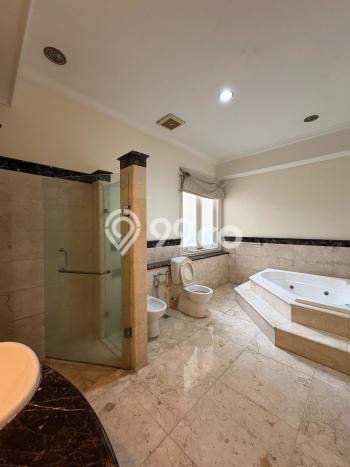 Rumah Luxury Modern Siap Huni di Pondok Indah Jakarta Selatan Rumah Luxury Modern Siap Huni di Pondok Indah Jakarta Selatan