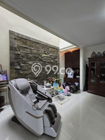 Ready to Use! Luxury House LT 309m2 Desain Modern di Lebak Bulus Ready to Use! Luxury House LT 309m2 Desain Modern di Lebak Bulus
