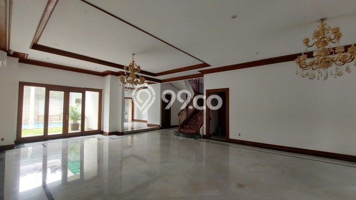 Rumah Kondisi Baik Disewakan di Pondok Indah, Jakarta Selatan LT 1650m2, LB 1000m2 Rumah Kondisi Baik Disewakan di Pondok Indah, Jakarta Selatan LT 1650m2, LB 1000m2