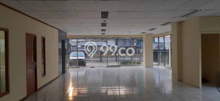 Unit Kantor Strategis di Jatinegara, Jakarta Timur Potensi Bisnis Besar Unit Kantor Strategis di Jatinegara, Jakarta Timur Potensi Bisnis Besar