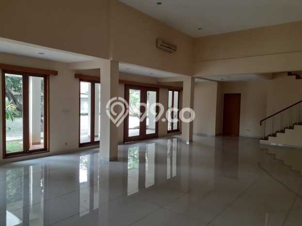 Dijual Rumah Luas Megah Dengan View Eksklusif di Kemang, Jakarta Selatan Dijual Rumah Luas Megah Dengan View Eksklusif di Kemang, Jakarta Selatan