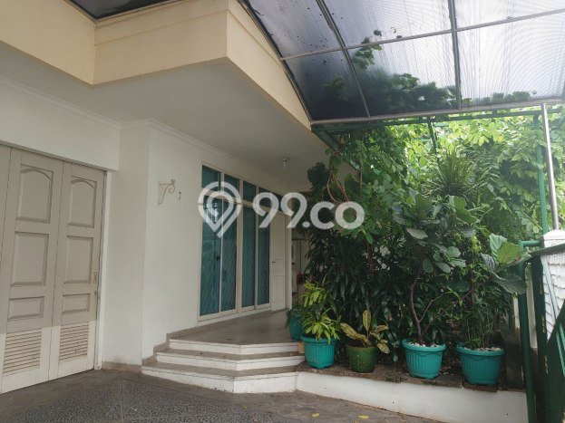 Rumah Bagus Siap Pakai Di Kebayoran Baru Luas 350m2 Aman Rumah Bagus Siap Pakai Di Kebayoran Baru Luas 350m2 Aman