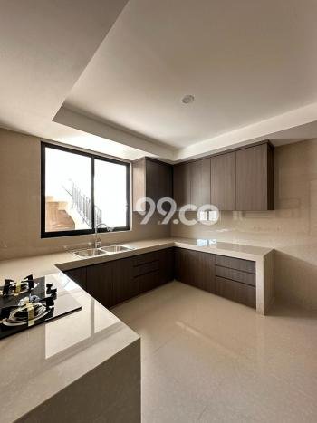 Hunian Elit LB 400m2 Siap Huni Desain Elegan di Citraland, Surabaya Hunian Elit LB 400m2 Siap Huni Desain Elegan di Citraland, Surabaya