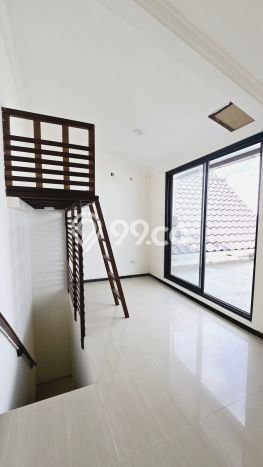 Dijual Hunian Rumah Nyaman 2 Kamar di Citraland, Surabaya Dijual Hunian Rumah Nyaman 2 Kamar di Citraland, Surabaya