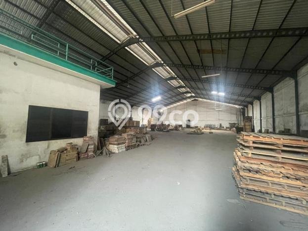 Gudang Bagus Dijual LB 1800m2 Lokasi Strategis Surabaya Area Cocok untuk Bisnis Gudang Bagus Dijual LB 1800m2 Lokasi Strategis Surabaya Area Cocok untuk Bisnis
