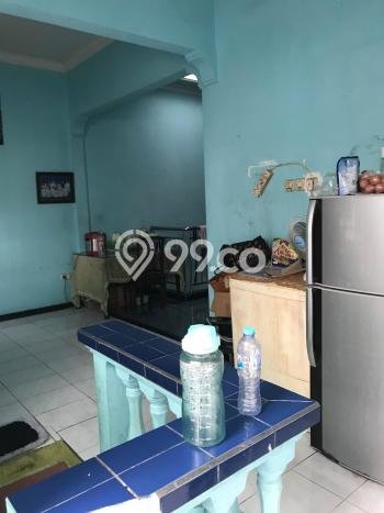 Rumah Strategis Minimalis Lb 180m2 di Dukuh Pakis, Surabaya Rumah Strategis Minimalis Lb 180m2 di Dukuh Pakis, Surabaya
