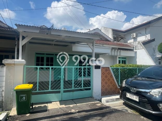 Dijual Rumah 2 Kamar Lokasi Strategis Nyaman dan Strategis di Rungkut Dijual Rumah 2 Kamar Lokasi Strategis Nyaman dan Strategis di Rungkut
