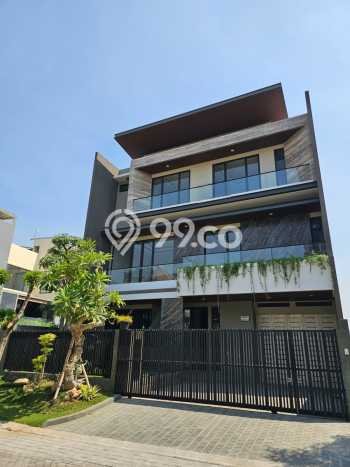 Dijual Rumah Luas Elegan Dengan View Eksklusif di Citraland, Surabaya Dijual Rumah Luas Elegan Dengan View Eksklusif di Citraland, Surabaya