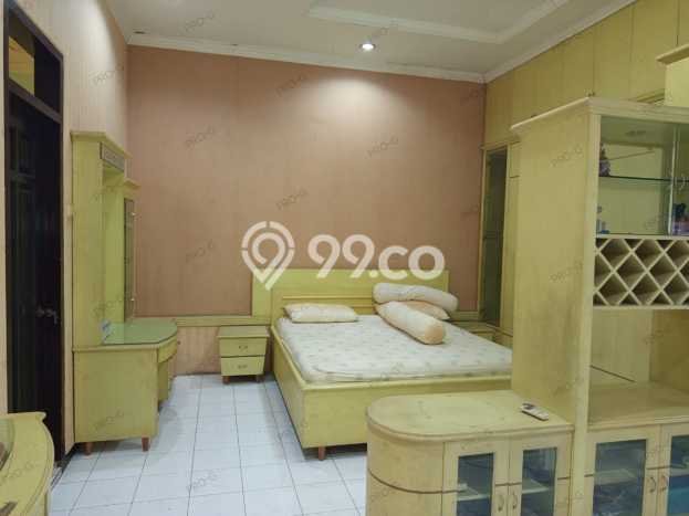 Hunian Elit LB 450m2 Siap Pakai Desain Elegan di Raya Darmo, Surabaya Hunian Elit LB 450m2 Siap Pakai Desain Elegan di Raya Darmo, Surabaya