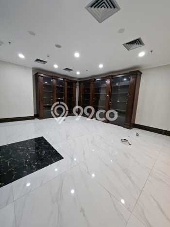 Kantor Dijual di Jakarta Selatan LT 284m2 & LB 284m2 Lokasi Terbaik! Kantor Dijual di Jakarta Selatan LT 284m2 & LB 284m2 Lokasi Terbaik!