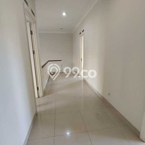 Rumah Elit Modern Tanpa Renovasi di Gading Serpong Tangerang Rumah Elit Modern Tanpa Renovasi di Gading Serpong Tangerang