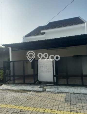 Dijual Rumah 3 Kamar Lokasi Strategis Nyaman dan Strategis di Rungkut Dijual Rumah 3 Kamar Lokasi Strategis Nyaman dan Strategis di Rungkut