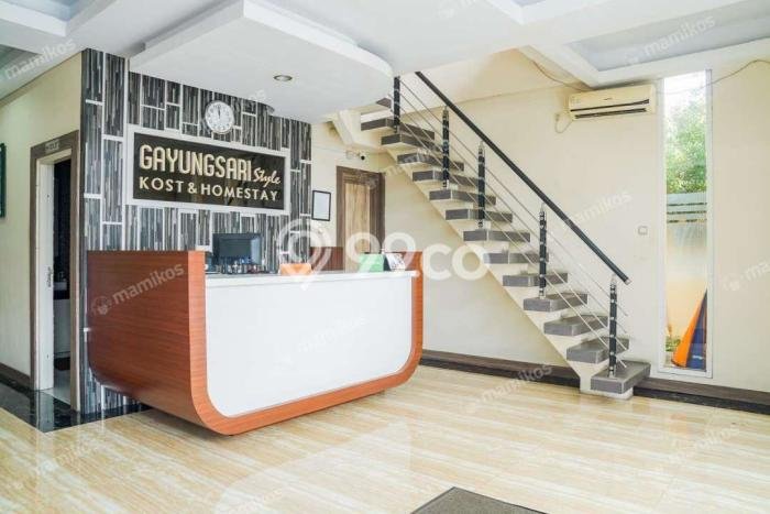 Peluang Investasi! Rumah Kost Dijual di Jambangan, Surabaya, 18 KT, 18 KM, Luas 700m2 Peluang Investasi! Rumah Kost Dijual di Jambangan, Surabaya, 18 KT, 18 KM, Luas 700m2