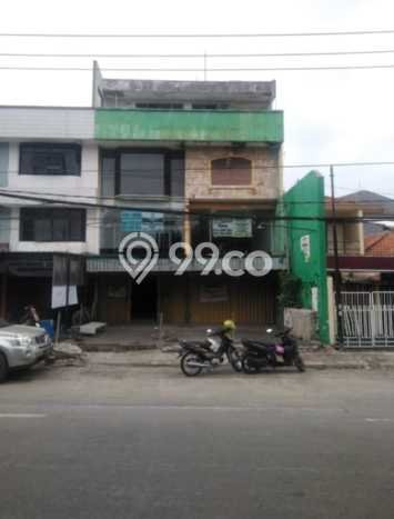 KAWASAN KOMERSIAL! Ruko Disewakan Kawasan Ngagel, Luas 600m2m², Area Premium KAWASAN KOMERSIAL! Ruko Disewakan Kawasan Ngagel, Luas 600m2m², Area Premium