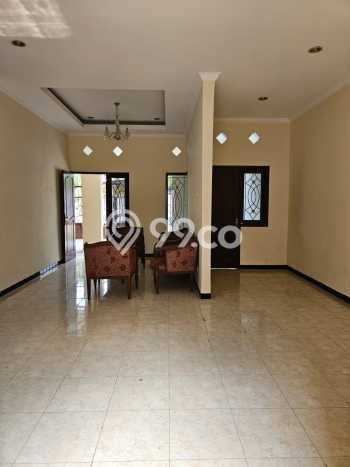 Dijual Hunian Rumah Nyaman 3 KT di Waru, Surabaya Dijual Hunian Rumah Nyaman 3 KT di Waru, Surabaya
