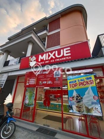 Peluang Investasi! Kost Dijual di Wonocolo, Surabaya, 72 KT, 72 KM, Luas 2500m2 Peluang Investasi! Kost Dijual di Wonocolo, Surabaya, 72 KT, 72 KM, Luas 2500m2