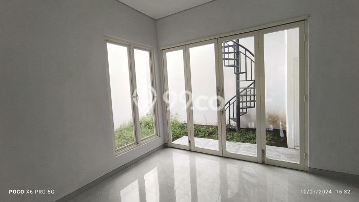 Hunian Eksklusif Siap Huni LT 144m2 di Waru, Sidoarjo Hunian Eksklusif Siap Huni LT 144m2 di Waru, Sidoarjo