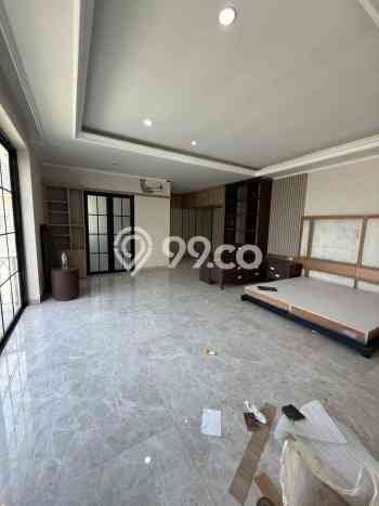 Rumah 5 Kamar Dekat dengan Fasilitas Umum, Surabaya - Harga Menarik Rumah 5 Kamar Dekat dengan Fasilitas Umum, Surabaya - Harga Menarik