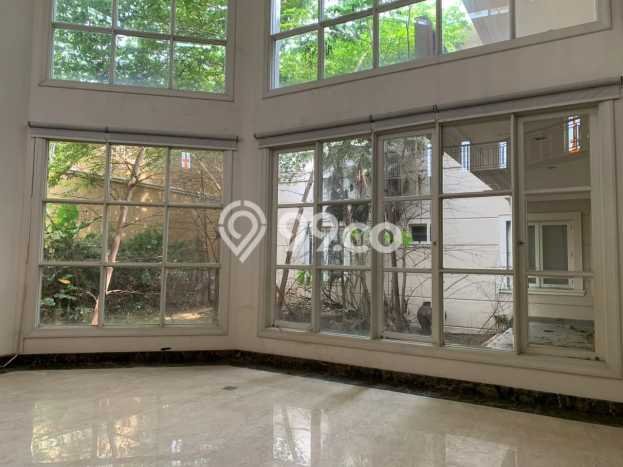 Jual Rumah Mewah Megah Dengan View Eksklusif di Kertajaya, Surabaya Jual Rumah Mewah Megah Dengan View Eksklusif di Kertajaya, Surabaya