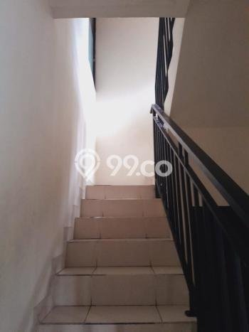 Rumah Modern Minimalis 4 Kamar Siap Huni di Ciputat Timur Rumah Modern Minimalis 4 Kamar Siap Huni di Ciputat Timur
