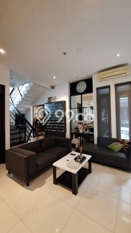 Rumah Elit Modern Siap Huni di Bintaro Tangerang Selatan Rumah Elit Modern Siap Huni di Bintaro Tangerang Selatan