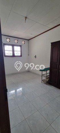 Rumah Strategis Modern Lb 180m2 di Ciputat Timur, Tangerang Selatan Rumah Strategis Modern Lb 180m2 di Ciputat Timur, Tangerang Selatan